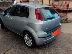 Grigio Usata 2006 Fiat Punto Due volumi | 2800 € (Cara)