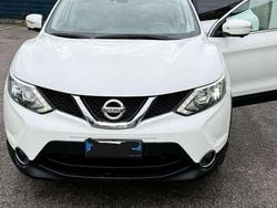Usata 2014 Nissan Qashqai Tekna SUV | 11.200 € (Molto cara)
