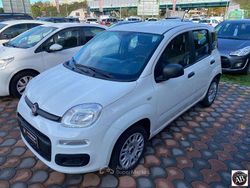 Bianco Usata 2018 Fiat Panda Lounge Tre volumi | 9500 € (Buon prezzo)