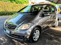 Argento Usata 2011 Mercedes A160 Edition Tre volumi | 3500 € (Buon prezzo)