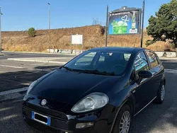 Usata 2014 Fiat Grande Punto Due volumi | 3750 € (Ottimo prezzo)