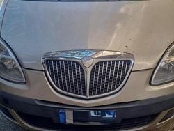 Usata 2006 Lancia Musa Monovolume | 2490 €