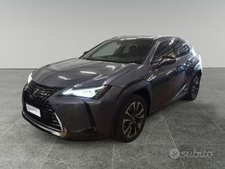 Grigio scuro Usata 2020 Lexus UX Executive Line SUV | 23.200 € (Buon prezzo)