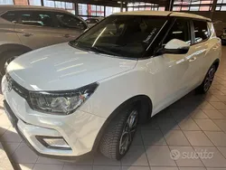 Bianco Usata 2020 Ssangyong Tivoli SUV | 10.990 € (Ottimo prezzo)