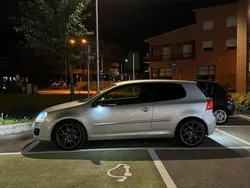 Usata 2004 VW Golf V GTD Tre volumi | 6000 €