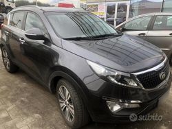 Grigio Usata 2015 Kia Sportage SUV | 10.900 € (Buon prezzo)