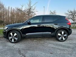 Usata 2022 Volvo XC40 SUV | 26.000 € (Buon prezzo)