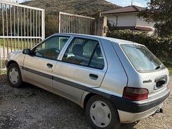 Grigio Usata 2001 Citroën Saxo Due volumi | 1000 € (Buon prezzo)