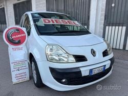 Bianco Usata 2012 Renault Modus Monovolume | 2850 €