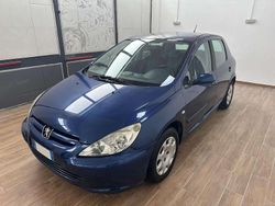 Blu Usata 2003 Peugeot 307 Tre volumi | 2490 € (Buon prezzo)