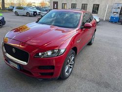 Usata 2017 Jaguar F-Pace R-Sport SUV | 16.700 € (Buon prezzo)