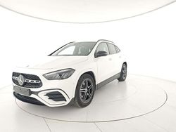 Polar white Usata 2024 Mercedes GLA200 Premium SUV | 43.860 € (Buon prezzo)