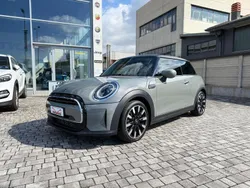 Usata 2021 Mini ONE Classic Due volumi | 20.800 € (Cara)