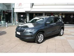 Grigio(met.) Usata 2020 Skoda Karoq Executive SUV | 13.700 € (Super prezzo)