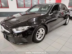 Nero Usata 2019 Mercedes A180 Business Due volumi | 22.400 € (Buon prezzo)