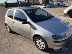 Grigio Usata 2003 Fiat Punto Feel Due volumi | 750 € (Ottimo prezzo)