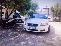 Bianco Usata 2009 Volvo V50 Momentum Station wagon | 3000 € (Buon prezzo)