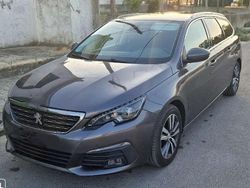Usata 2018 Peugeot 308 Premium Station wagon | 11.900 € (Buon prezzo)