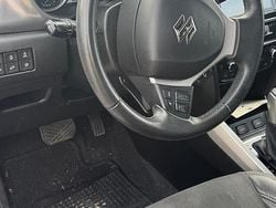 Bianco Usata 2016 Suzuki Vitara Tre volumi | 13.900 € (Buon prezzo)