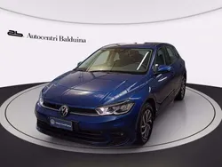 Blue reef metalizzato Usata 2022 VW Polo Comfortline Tre volumi | 16.500 € (Buon prezzo)