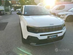 Bianco Usata 2024 Jeep Avenger Summit SUV | 21.500 € (Buon prezzo)