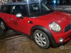 Rosso Usata 2009 Mini Clubman Station wagon | 5000 € (Buon prezzo)