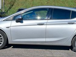 Argento Usata 2020 Opel Astra Ultimate Tre volumi | 12.500 € (Buon prezzo)