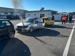 Grigio Usata 2006 Fiat Punto Tre volumi | 6000 €