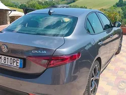 Usata 2017 Alfa Romeo Giulia Super Tre volumi | 18.750 € (Buon prezzo)