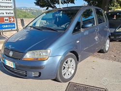 Blu Usata 2005 Fiat Idea Monovolume | 1500 € (Buon prezzo)