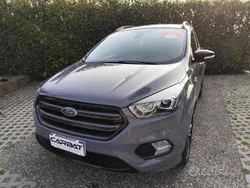 Giallo Usata 2019 Ford Kuga S SUV | 16.990 € (Buon prezzo)