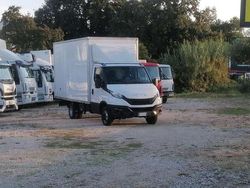Bianco Usata 2019 Iveco Daily Due volumi | 17.990 € (Buon prezzo)