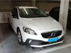 Bianco Usata 2016 Volvo V40 CC Kinetic Station wagon | 8500 € (Ottimo prezzo)