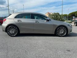 Grigio Usata 2019 Mercedes A220 Premium Tre volumi | 22.900 € (Super prezzo)
