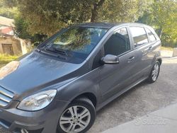 Usata 2011 Mercedes B180 Monovolume | 3500 € (Buon prezzo)