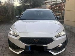 Bianco Usata 2023 Cupra Leon Tre volumi | 24.300 € (Super prezzo)