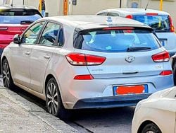 Argento Usata 2017 Hyundai i30 Comfort Tre volumi | 10.700 € (Buon prezzo)