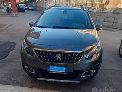 Grigio Usata 2019 Peugeot 2008 Allure SUV | 11.250 € (Super prezzo)
