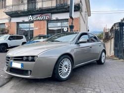 Grigio Usata 2007 Alfa Romeo 159 Tre volumi | 2350 € (Buon prezzo)