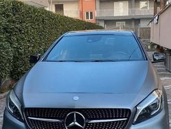 Grigio Usata 2015 Mercedes A220 Premium Tre volumi | 13.000 €