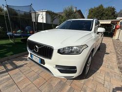 Usata 2016 Volvo XC90 Kinetic SUV | 27.000 € (Buon prezzo)