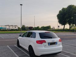 Bianco Usata 2010 Audi A3 S-Line Tre volumi | 5800 € (Buon prezzo)