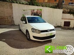 Bianco Usata 2010 VW Polo Comfortline Tre volumi | 3300 € (Super prezzo)