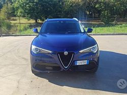 Blu Usata 2019 Alfa Romeo Stelvio SUV | 18.900 € (Cara)