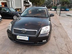 Nero Usata 2004 Toyota Avensis Station wagon | 5500 € (Molto cara)