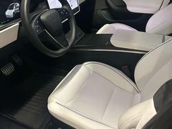 Valkoinen Käytetty 2024 Tesla Model S Performance Sedan | 99.000 €