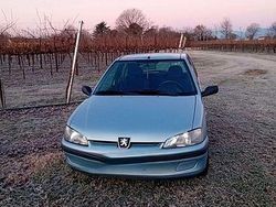 Blu Usata 2002 Peugeot 106 Due volumi | 1500 €