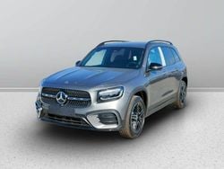 Grigio montagna Nuova 2026 Mercedes GLB200 SUV | 47.500 € (Cara)