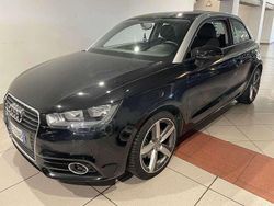 Nero Usata 2012 Audi A1 Ambition Due volumi | 9500 € (Buon prezzo)