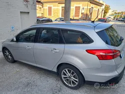 Usata 2017 Ford Focus Titanium Station wagon | 6000 € (Super prezzo)